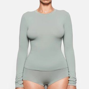 SKIMS COTTON JERSEY LONG SLEEVE T-SHIRT
